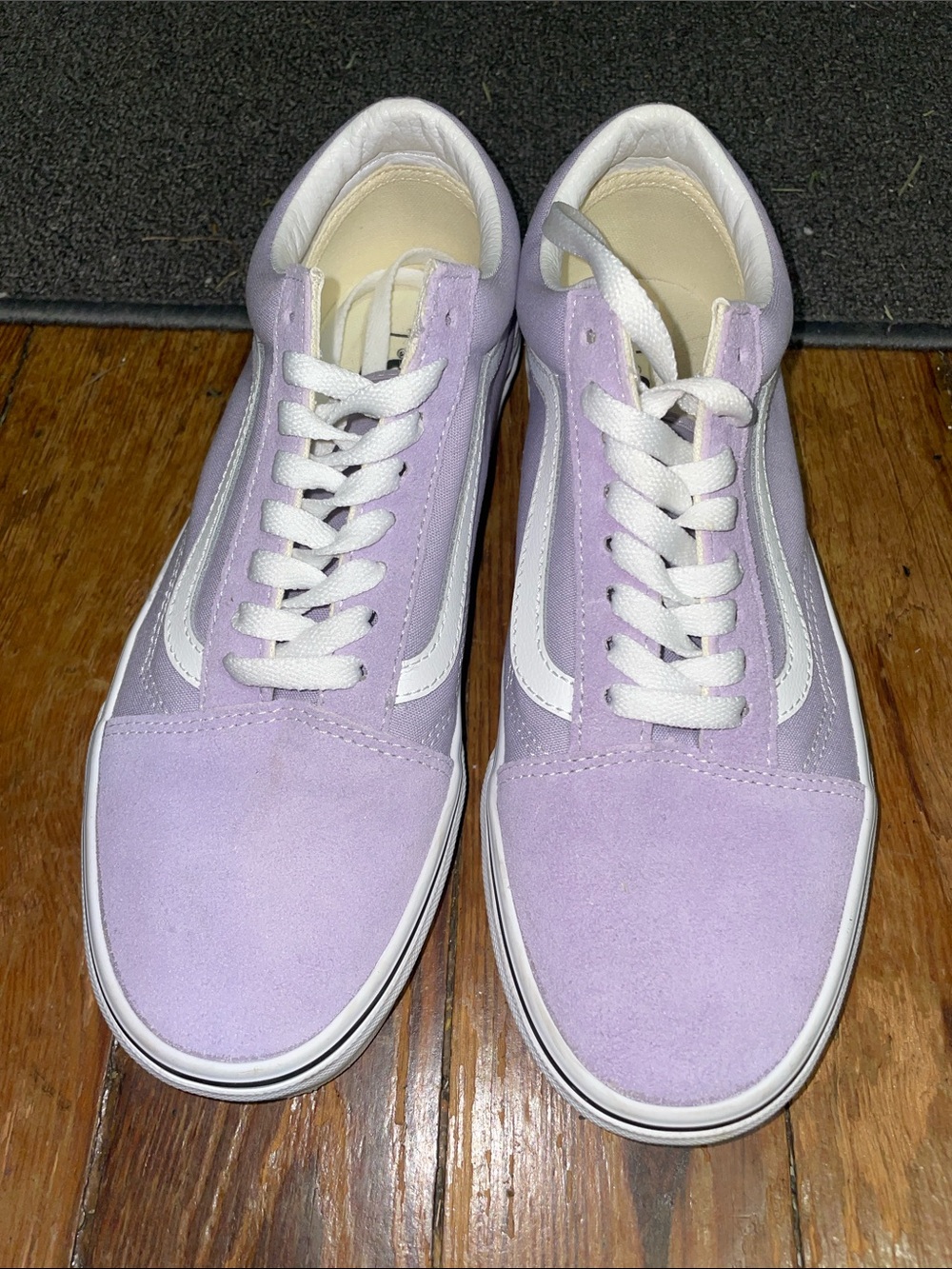 Vans Women’s Light Purple Old Skool Sneakers - Picture 2 of 5